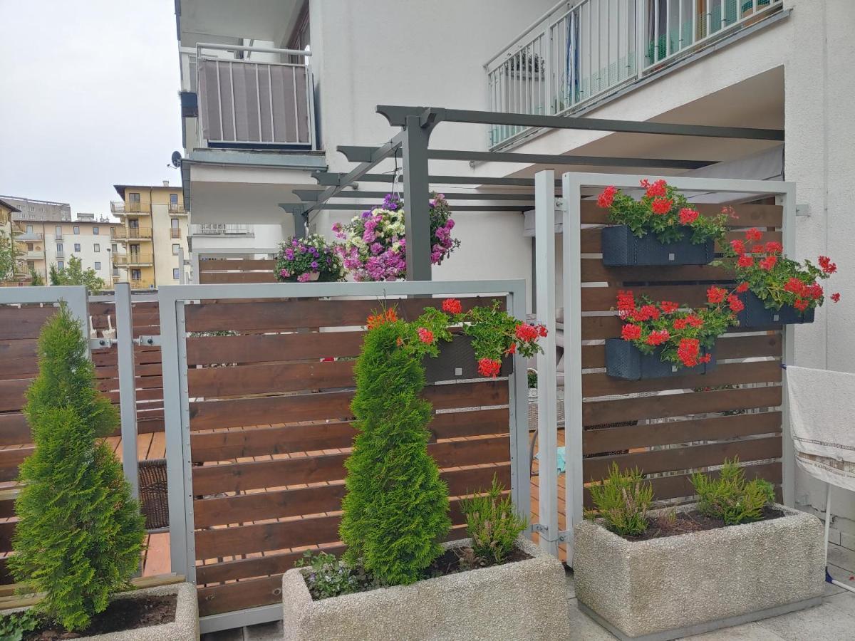 Swinoujscie Platan Patio 6 - Berry Apartments 외부 사진